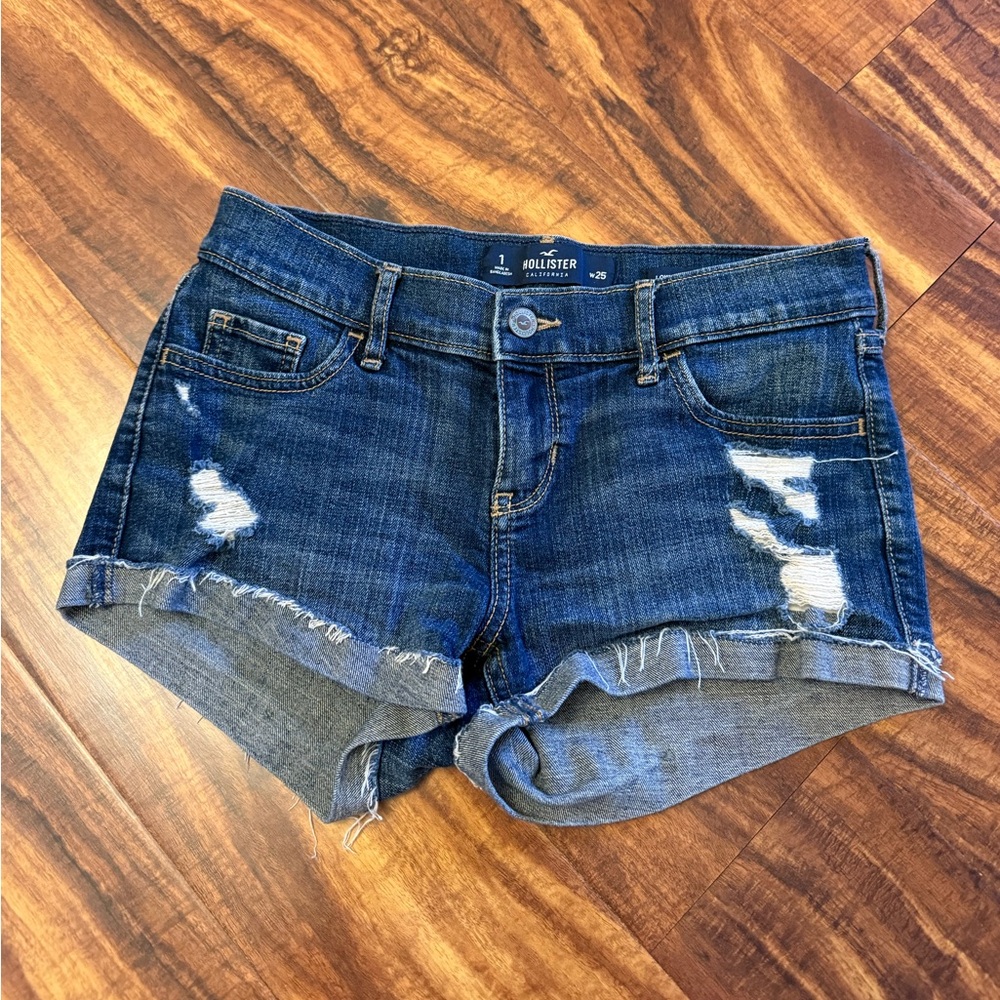 🌊Buy 2 get 1 Free 🌊 Hollister Low Rise Short Short
